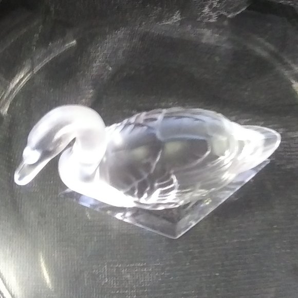 Goebel Swan Frosted Lead Crystal Figurine Paperweight very polished bottom - Picture 7 of 14